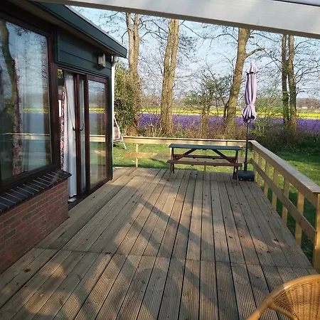 Recreatie Bungalow Eureka Sint Maartensvlotbrug