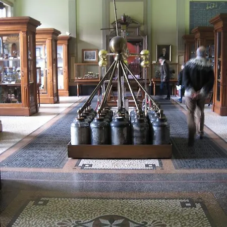 Recreatie Bungalow Eureka ホテル Sint Maartensvlotbrug